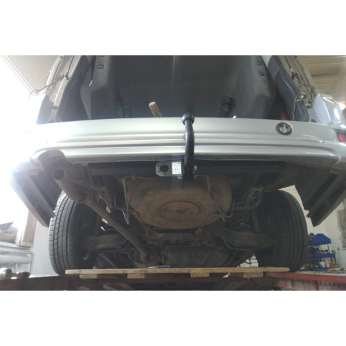 H.H09.A HALTY Фаркоп на Honda Stepwagon 2WD/4WD 2001-2005 без подрезки бампера. Тип шара: A. Нагрузки: 750/75 кг, масса фаркопа 13,4 кг