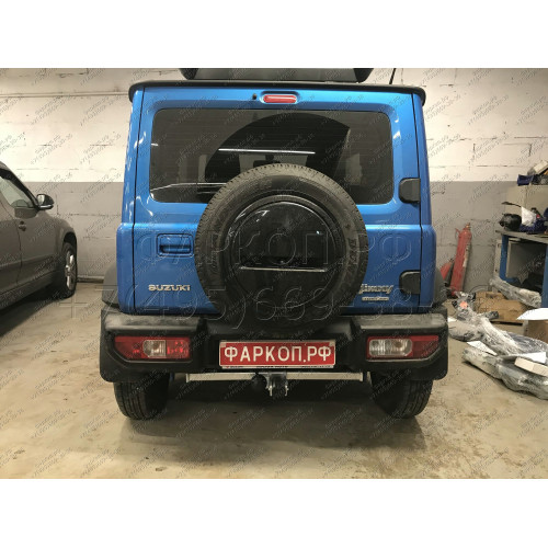 S137C GALIA Полностью оцинкованный фаркоп на Suzuki Jimny 2018-. Тип шара: C (горизонтальный съемный). Установка без выреза бампера. Нагрузки: 1400/75 кг, масса фаркопа 14,87 кг