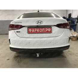 H228-A Лидер-плюс ТСУ для Hyundai Solaris 2 седан 2017-2022, Kia Rio 4 седан 2017-2020 без снятия и выреза бампера. Нагрузки: 1200/75 кг, масса фаркопа 14,1 кг (без электри