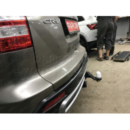 FA 0511-E Бизон Фаркоп на Honda CR-V 2006-2013. Требуется подрезка бампера. Тип шара: E (легкосъемный шар под квадрат). Нагрузки: 2500/120 кг. Не комплектуется 
