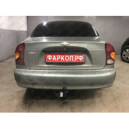 CV 01 AVTOS Фаркоп на Chevrolet Lanos седан 2004-2009, Daewoo Lanos седан 1997-2002 без подрезки бампера. Тип шара: A. Нагрузки: 1000/75 кг, масса фаркопа 14,5 кг (без электрик