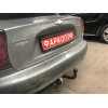 CV 01 AVTOS Фаркоп на Chevrolet Lanos седан 2004-2009, Daewoo Lanos седан 1997-2002 без подрезки бампера. Тип шара: A. Нагрузки: 1000/75 кг, масса фаркопа 14,5 кг (без электрики в комплекте)