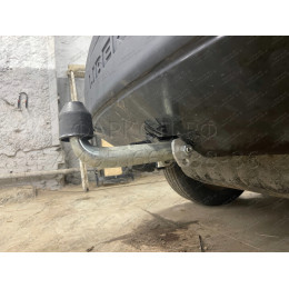 J012A GALIA Полностью оцинкованный фаркоп на Jeep Compass MK 2006-2011, Jeep Liberty 2006-2011. Тип шара: A. Требуется вырез в бампере. Нагрузки: 2000/100 кг, масса фаркопа 12