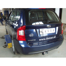 K032A GALIA Полностью оцинкованный фаркоп на Kia Carens 2006-2013. Тип шара: A. Невидимый вырез бампера. Нагрузки: 1500/75 кг, масса фаркопа 15,82 кг
