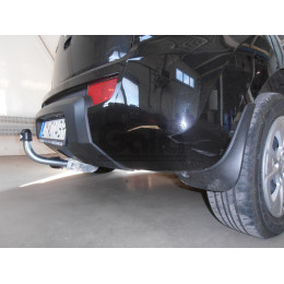 K034C GALIA Полностью оцинкованный фаркоп на Kia Soul 2008-2014. Тип шара: C (горизонтальный съемный). Установка без снятия и выреза бампера. Нагрузки: 1300/6