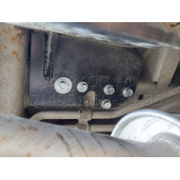 H.N24.E HALTY Фаркоп на Nissan Elgrand E51 2WD/4WD 2002-2010 без подрезки бампера. Тип шара: E. Нагрузки: 750/75 кг, масса фаркопа 18,5 кг