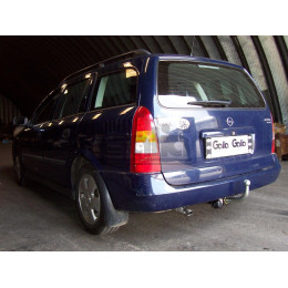 O009C GALIA Полностью оцинкованный фаркоп на Opel Astra G универсал 1998-2004. Тип шара: C (горизонтальный съемный). Установка без снятия и выреза бампера. 