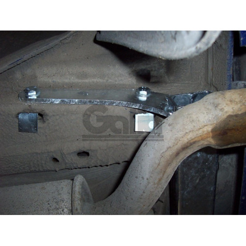 S084C GALIA Полностью оцинкованный фаркоп на Skoda Felicia хетчбек 1996-2002. Тип шара: C (горизонтальный съемный). Установка без снятия и выреза бампера. Нагрузки: 1000/50 кг, масса фаркопа 12,57 кг