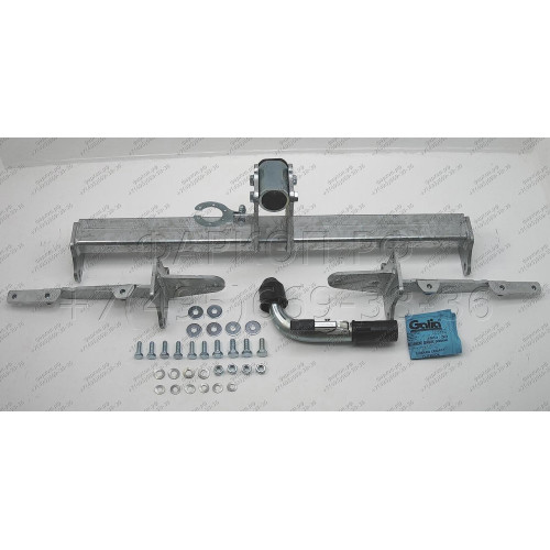 S102C GALIA Полностью оцинкованный фаркоп на Subaru Outback 2009-2015. Подрозетник убирается за бампер. Тип шара: C (горизонтальный съемный). Невидимый вырез бампера. Нагрузки: 2100/85 кг, масса фаркопа 17,57 кг