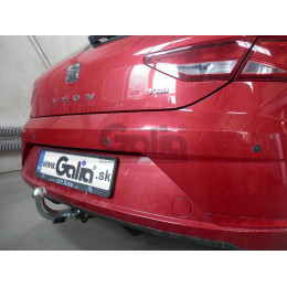 S146C GALIA Полностью оцинкованный фаркоп на SEAT Leon 2017-2020, 2020-. Подрозетник убирается за бампер. Тип шара: C (горизонтальный съемный). Установка без 