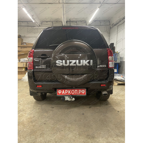 S406-F Лидер-плюс ТСУ для Suzuki Grand Vitara 2005-2015 (только JB420, JB424W). Требуется подрезка бампера. Нагрузки: 2000/100 кг, масса фаркопа 14,84 кг (без электрики в комплекте)
