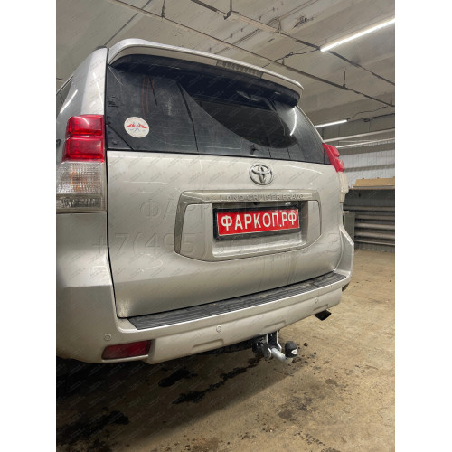 T065A GALIA Полностью оцинкованный фаркоп на Toyota Land Cruiser Prado J120 2003-2009, J150 2009-2023, Lexus GX 470 2003-2009, GX 460 2009-2023. Тип шара: A. Невидимый вырез бампера. Нагрузки: 3000/120 кг, масса фаркопа 5,62 кг