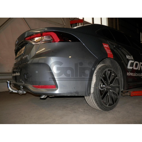 T074C GALIA Полностью оцинкованный фаркоп на Toyota Corolla седан 2019-. Тип шара: C (горизонтальный съемный). Невидимый вырез бампера. Нагрузки: 1600/80 кг, масса фаркопа 15,57 кг