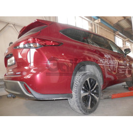 T077C GALIA Полностью оцинкованный фаркоп на Toyota Highlander 2021-. Тип шара: C (горизонтальный съемный). Без подрезки бампера. Нагрузки: 2200/100 кг, масса фар