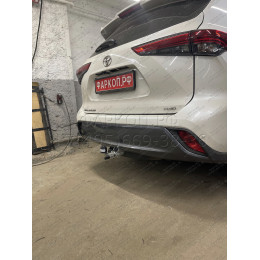 T077C GALIA Полностью оцинкованный фаркоп на Toyota Highlander 2021-. Тип шара: C (горизонтальный съемный). Без подрезки бампера. Нагрузки: 2200/100 кг, масса фар