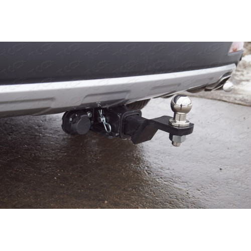 TCU00135 ТСС Фаркоп на Haval H6 2015-2020, Haval M6 2023- с накладкой с надписью Haval. Требуется подрезка бампера. Тип шара: E (шаровый узел под американский квадрат). Нагрузки: 1500/100 кг