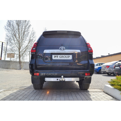 TPR-02-991024.00 PT GROUP Фаркоп с нержавеющей накладкой на Toyota Land Cruiser Prado J120 2003-2009, J150 2009-2023, Lexus GX 470 2003-2009, GX 460 2009-2023 без подрезки бампера. Тип шара: F. Нагрузки: 3500/130 кг, масса фаркопа 19 кг (без электрики в к