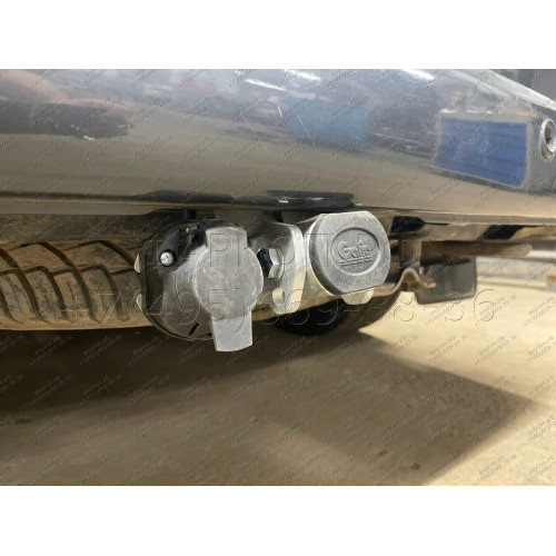 V064C GALIA Полностью оцинкованный фаркоп на Volkswagen Transporter / Caravelle / Multivan T5 2003-2015, T6 2015-2024, включая 4WD, включая модели с парктрониками. Тип шара: C (горизонтальный съемный). Без выреза бампера. Нагрузки: 2800/120 кг, масса фарк