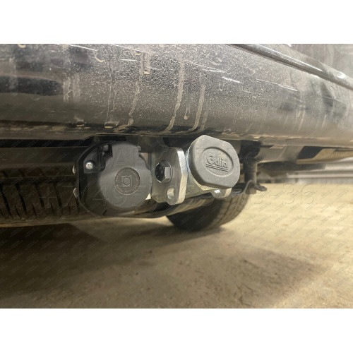 V064C GALIA Полностью оцинкованный фаркоп на Volkswagen Transporter / Caravelle / Multivan T5 2003-2015, T6 2015-2024, включая 4WD, включая модели с парктрониками. Тип шара: C (горизонтальный съемный). Без выреза бампера. Нагрузки: 2800/120 кг, масса фарк