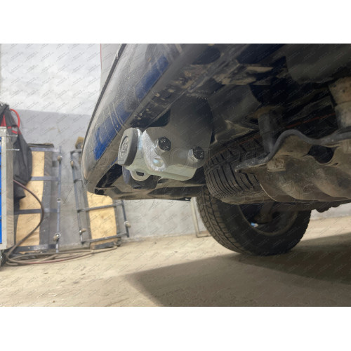V064C GALIA Полностью оцинкованный фаркоп на Volkswagen Transporter / Caravelle / Multivan T5 2003-2015, T6 2015-2024, включая 4WD, включая модели с парктрониками. Тип шара: C (горизонтальный съемный). Без выреза бампера. Нагрузки: 2800/120 кг, масса фарк