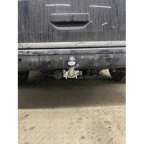 V064C GALIA Полностью оцинкованный фаркоп на Volkswagen Transporter / Caravelle / Multivan T5 2003-2015, T6 2015-2024, включая 4WD, включая модели с парктрониками. Тип шара: C (горизонтальный съемный). Без выреза бампера. Нагрузки: 2800/120 кг, масса фарк