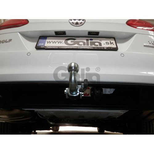 V073A GALIA Полностью оцинкованный фаркоп на Volkswagen Golf VII универсал 2WD/4WD 2013-2019. Тип шара: A. Без выреза бампера. Нагрузки: 2000/100 кг, масса фаркопа 12,12 кг