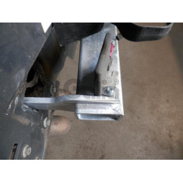 V073A GALIA Полностью оцинкованный фаркоп на Volkswagen Golf VII универсал 2WD/4WD 2013-2019. Тип шара: A. Без выреза бампера. Нагрузки: 2000/100 кг, масса фаркопа 12,12 к