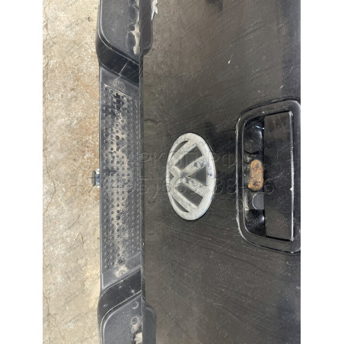 V076C GALIA Полностью оцинкованный фаркоп на Volkswagen Amarok 2010-2022. Тип шара: C (горизонтальный съемный). Установка без снятия и выреза бампера. Нагрузки: 3500/130 кг, масса фаркопа 6,37 кг