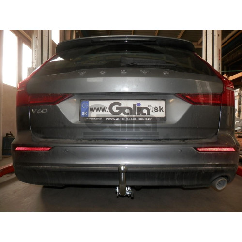 V089A GALIA Полностью оцинкованный фаркоп на Volvo S60 2019-, Volvo V60 2019-, Volvo S90 2016-, Volvo V90 2016-. Тип шара: A. Невидимый вырез бампера. Нагрузки: 2200/120 кг, масса фаркопа 16,5 кг