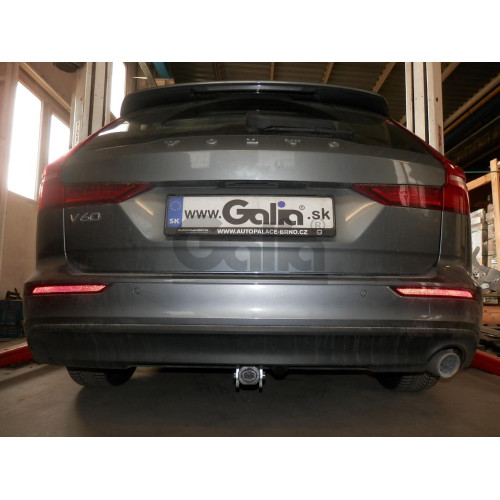 V089A GALIA Полностью оцинкованный фаркоп на Volvo S60 2019-, Volvo V60 2019-, Volvo S90 2016-, Volvo V90 2016-. Тип шара: A. Невидимый вырез бампера. Нагрузки: 2200/120 кг, масса фаркопа 16,5 кг