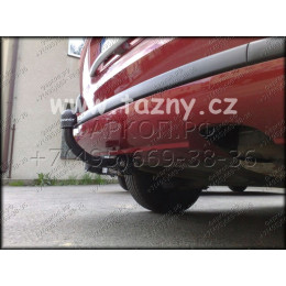 F-147 STEINHOF Фаркоп на Peugeot 807 2002-2014, FIAT Ulysse 2002-2011, Citroen C8 2002-2014, Lancia Phedra 2002-2010. Требуется подрезка бампера. Тип шара: A. Нагрузки: 1900/100 кг, масса фаркоп