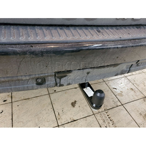 3338 SHERIFF Фаркоп на Land Rover Discovery III, IV 2006-2017, Range Rover Sport 2005-2013. Крепление шара на 2 болтах. Нагрузки: 1500/75 кг, масса фаркопа 2,8 кг (без электрики в комплекте)