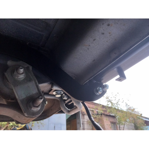 FA 0340-E Бизон Фаркоп на Citroen Jumper VAN III L1, L2, L3 2006-, FIAT Ducato III VAN L1, L2, L3 2006-, Peugeot Boxer III VAN L1, L2, L3 2006- без подрезки бампера. Тип шара: E (легкосъемный шар под квадрат). Нагрузки: 3300/160 кг. Не комплектуется элект