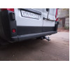 FA 0340-E Бизон Фаркоп на Citroen Jumper VAN III L1, L2, L3 2006-, FIAT Ducato III VAN L1, L2, L3 2006-, Peugeot Boxer III VAN L1, L2, L3 2006- без подрезки бампера. Тип шара: E (легкосъемный шар под квадрат). Нагрузки: 3300/160 кг. Не комплектуется элект