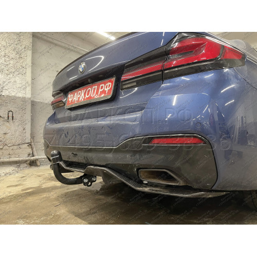 B-082 STEINHOF Фаркоп на BMW 5-Series седан G30 / универсал G31 2017-2023, BMW 6-Series Gran Turismo G32 2017-2023, BMW 7-Series G11,G12 2015-2022. Требуется подрезка бампера. Тип шара: A. Нагрузки: 2300/120 кг, масса фаркопа 17,05 кг (без электрики в ком