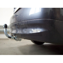 B016C GALIA Полностью оцинкованный фаркоп на BMW 3-Series E90/E91 седан/универсал/купе 2005-2011. Подрозетник убирается за бампер. Тип шара: C (горизонтальный 
