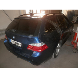 B022C GALIA Полностью оцинкованный фаркоп на BMW 5-Series E60 седан / E61 универсал 2003-2010, в т.ч. подходит с M-пакет. Подрозетник убирается за бампер. Тип ша