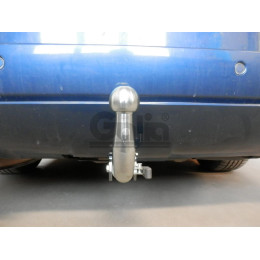 B022C GALIA Полностью оцинкованный фаркоп на BMW 5-Series E60 седан / E61 универсал 2003-2010, в т.ч. подходит с M-пакет. Подрозетник убирается за бампер. Тип ша