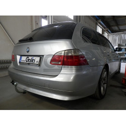 B022C GALIA Полностью оцинкованный фаркоп на BMW 5-Series E60 седан / E61 универсал 2003-2010, в т.ч. подходит с M-пакет. Подрозетник убирается за бампер. Тип ша