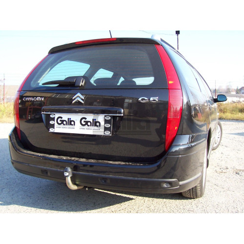 C040A GALIA Полностью оцинкованный фаркоп на Citroen C5 I и II универсал 2001-2008, с 2005-2008 необходим блок согласования. Тип шара: A. Невидимый вырез бампера. Нагрузки: 1700/85 кг, масса фаркопа 21,5 кг