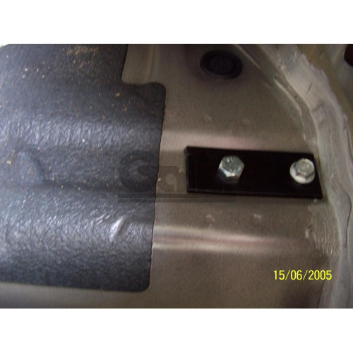 D034C GALIA Полностью оцинкованный фаркоп на Chevrolet Lacetti хетчбек 5 дверей 2004-2012, Daewoo Nubira хетчбек 5 дверей 2003-2013. Подрозетник убирается за бампер. Тип шара: C (горизонтальный съемный). Без выреза бампера. Нагрузки: 1300/75 кг, масса фар