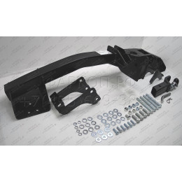 F.4013.002 BERG Фаркоп на Mitsubishi Outlander 2012-2022. Требуется подрезка бампера. Тип шара: E. Нагрузки: 1800/75 кг, масса фаркопа 23 кг (без электрики в комплекте)