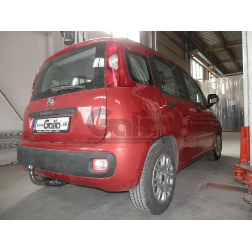 F128C GALIA Полностью оцинкованный фаркоп на FIAT Panda 2012-2022, Lancia Ypsilon 2011-2024. Тип шара: C (горизонтальный съемный). Без выреза бампера. Нагрузки: 1200/75 кг, масса фаркопа 15,17 кг