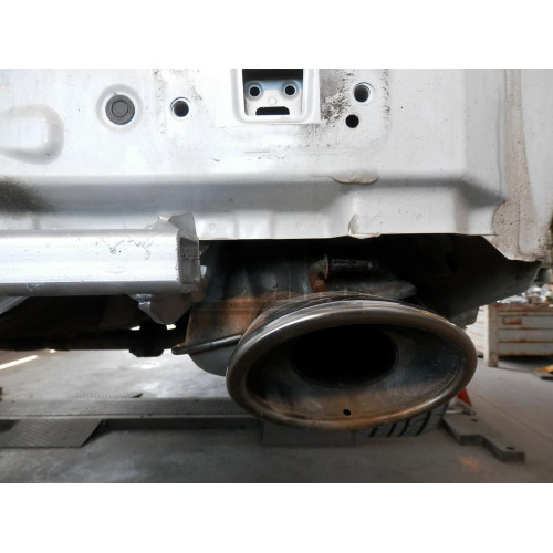 H085C GALIA Полностью оцинкованный фаркоп на Hyundai i40 седан/универсал 2012-2019. Тип шара: C (горизонтальный съемный). Без выреза бампера. Нагрузки: 1800/85 кг, масса фаркопа 16,57 кг