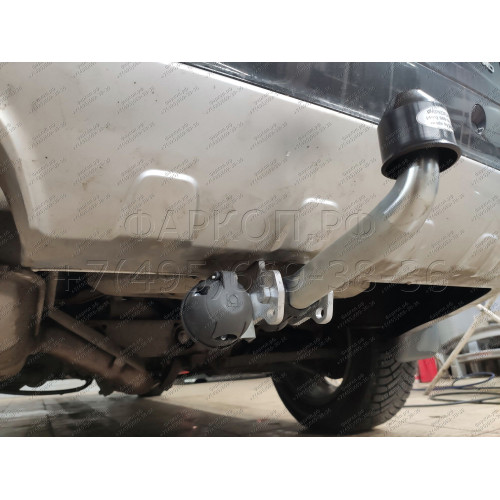 V057A GALIA Полностью оцинкованный фаркоп на Volvo XC90 2003-2015. Подрозетник убирается за бампер. Тип шара: A. Невидимый вырез бампера. Нагрузки: 2250/90 кг, масса фаркопа 15,92 кг