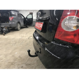 FD 20 AVTOS Фаркоп на Ford Focus II седан 2004-2011 без подрезки бампера. Тип шара: A. Нагрузки: 1500/75 кг, масса фаркопа 14,5 кг (без электрики в комплекте)
