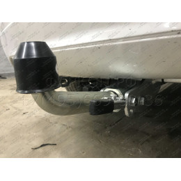 J010C GALIA Полностью оцинкованный фаркоп на Jeep Grand Cherokee WK2 2010-2021. Тип шара: C (горизонтальный съемный). Установка без выреза бампера. Нагрузки: 3500/17