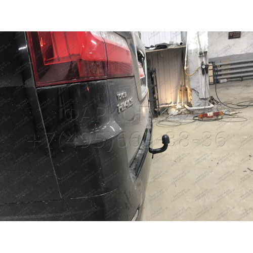 4510.12 SHERIFF Фаркоп на Toyota Hiace 2019-, Toyota Granvia 2019-. Необходима подрезка бампера. Тип шара: A. Нагрузки: 2500/100 кг, масса фаркопа 18,64 кг (без электрики в комплекте)