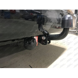 4510.12 SHERIFF Фаркоп на Toyota Hiace 2019-, Toyota Granvia 2019-. Необходима подрезка бампера. Тип шара: A. Нагрузки: 2500/100 кг, масса фаркопа 18,64 кг (без электрики в ко