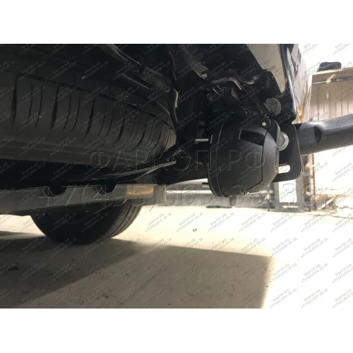 4510.12 SHERIFF Фаркоп на Toyota Hiace 2019-, Toyota Granvia 2019-. Необходима подрезка бампера. Тип шара: A. Нагрузки: 2500/100 кг, масса фаркопа 18,64 кг (без электрики в комплекте)